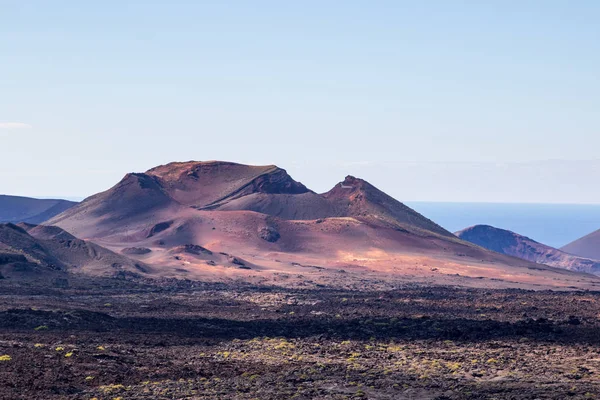 Uma Vista Parque Nacional Timanfaya Lanzarote — Fotografia de Stock