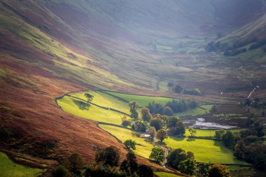 Göl sürükleniyor.