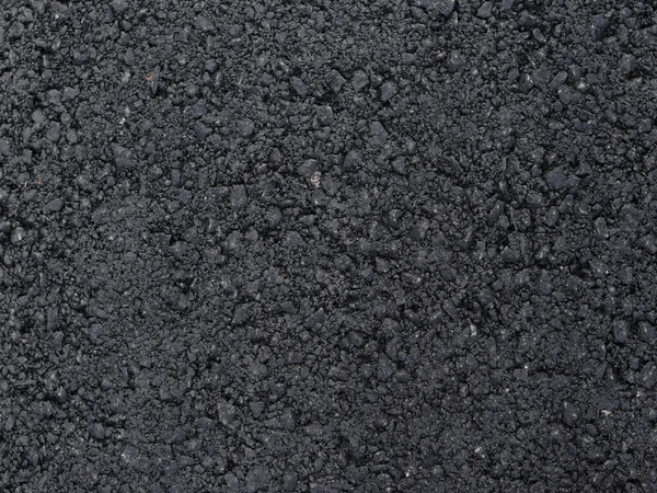Taze ve temiz asfaltın koyu dokusu..