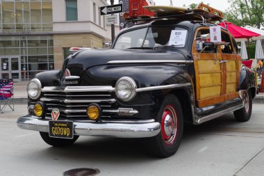 Pasadena, California/Usa: Pasadena Tebeşir'de 1946 Plymouth'u gösteren görüntü 