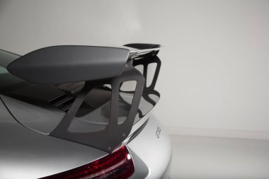 Porsche GT3RS spor otomobilinin arka görüntüsü