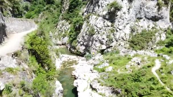 Impressionnant Canyon Vue Aérienne Drone Rivière Cares Dans Nord Espagne — Video