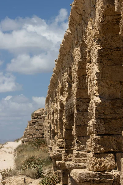 Muro en la arena