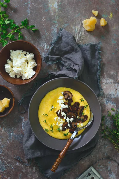 Cheesy Italian Polenta Fryed Mushrooms Parmesan Goat Milk Cheese Herbs — Stock Photo, Image