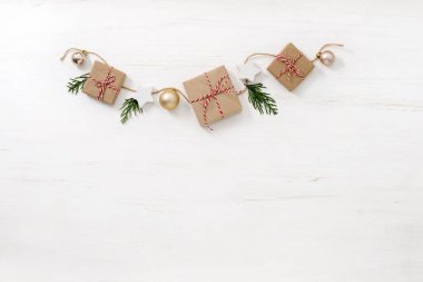 Noel veya Noel rustik ev dekorasyonu arka plan ile bir tebrik metin, düz yatıyordu kompozisyon için bir yer