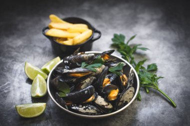 Belçika yemekleri, fritözlü fareler.