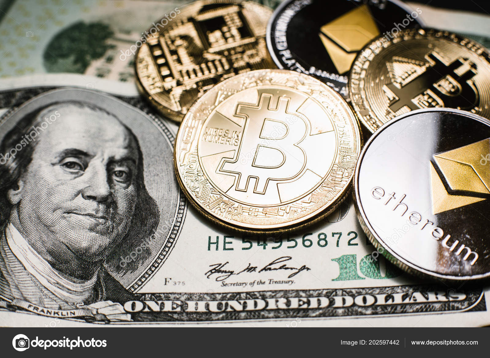 Bitcoin Btc Ethereum Eth Cryptocurrencies Crypto Currency Digital Money  Decentralized — Stock Editorial Photo © vzphoto #202597442