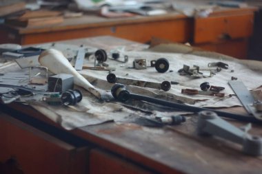 Masada duran eski araçlar