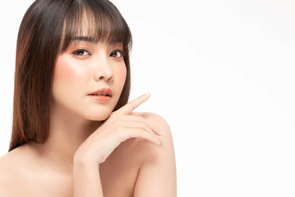 美容美发的亚洲女性形象与护肤健康 — 图库照片