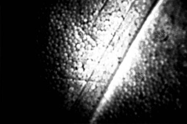 Soyut grunge arkaplanı. Monokrom dokusu. Siyah ve beyaz desenli arkaplan