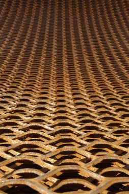 Çizik ve çatlaklarla metal doku