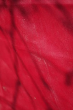 Çizik ve çatlaklarla metal doku