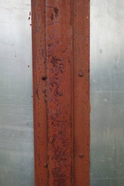 Çizik ve çatlaklarla metal doku