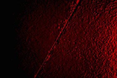 Soyut grunge arkaplanı. Monokrom dokusu. Siyah ve kırmızı desenli arka plan