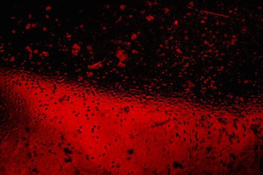 Soyut grunge arkaplanı. Monokrom dokusu. Siyah ve kırmızı desenli arka plan