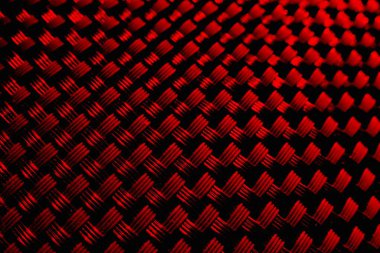 Soyut grunge arkaplanı. Monokrom dokusu. Siyah ve kırmızı desenli arka plan