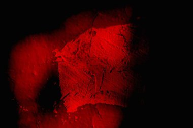 Soyut grunge arkaplanı. Monokrom dokusu. Siyah ve kırmızı desenli arka plan