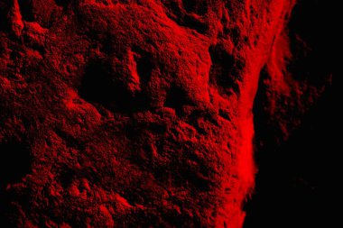 Soyut grunge arkaplanı. Monokrom dokusu. Siyah ve kırmızı desenli arka plan