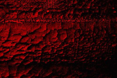 Soyut grunge arkaplanı. Monokrom dokusu. Siyah ve kırmızı desenli arka plan