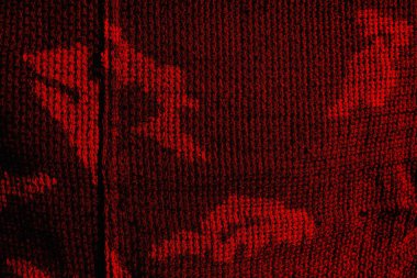 Soyut grunge arkaplanı. Monokrom dokusu. Siyah ve kırmızı desenli arka plan