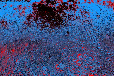 Kırmızı ve mavi renkli grungy duvar, desenli arka plan