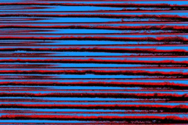 Kırmızı ve mavi renkli grungy duvar, desenli arka plan