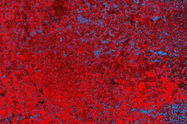 Soyut grunge arkaplanı. Monokrom dokusu. Mavi ve kırmızı desenli arkaplan