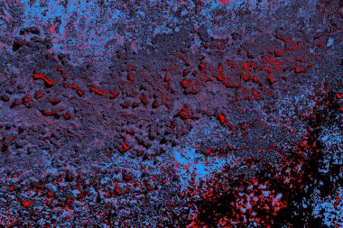 Çizik ve çatlaklarla metal doku