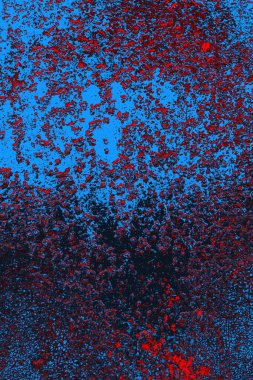 Kırmızı ve mavi renkli grungy duvar, desenli arka plan