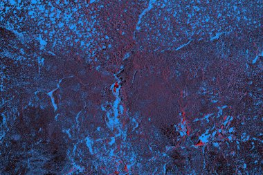 Kırmızı ve mavi renkli grungy duvar, desenli arka plan