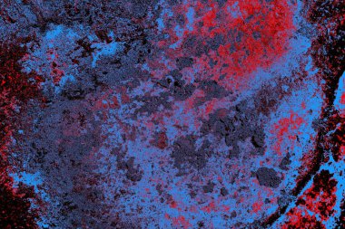 Çizik ve çatlaklarla metal doku