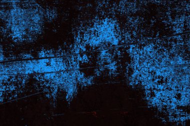 Koyu renkli ses, arka planda çatlaklar olan grunge duvar dokusu