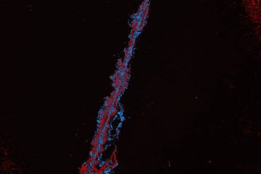 Çizik ve çatlaklarla metal doku