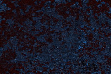 Koyu renkli ses, çatlak ve arkaplanı su sıçratan grunge duvar dokusu