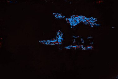 Çizik ve çatlaklarla metal doku