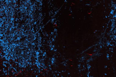 Çizik ve çatlaklarla metal doku