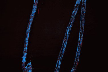 Çizik ve çatlaklarla metal doku