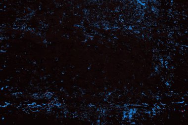 Çizik ve çatlaklarla metal doku