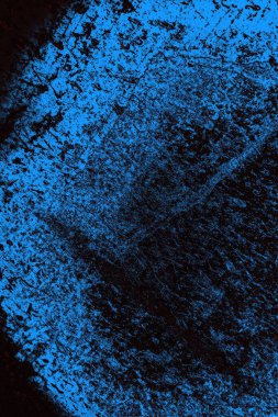 Koyu renkli ses, çatlak ve arkaplanı su sıçratan grunge duvar dokusu