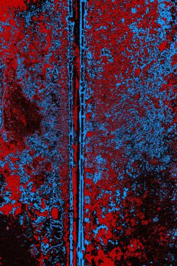 Çizik ve çatlaklarla metal doku