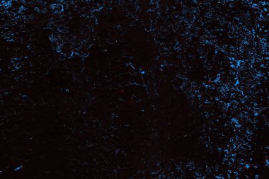 Çizik ve çatlaklarla metal doku