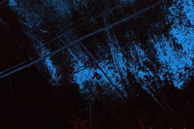 Koyu renkli ses, arka planda çatlaklar olan grunge duvar dokusu