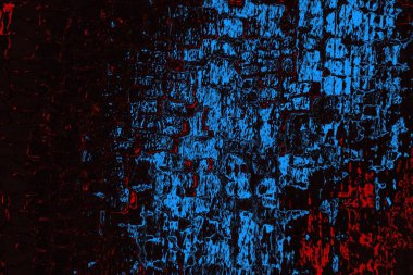 Koyu renkli ses, çatlak ve arkaplanı su sıçratan grunge duvar dokusu