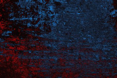 Koyu renkli ses, arka planda çatlaklar olan grunge duvar dokusu