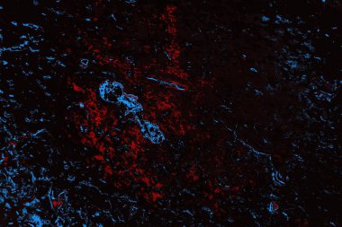 Çizik ve çatlaklarla metal doku