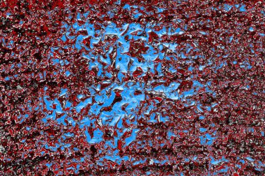 Kırık tarih arkaplanı olan kırmızı, mavi ve siyah grunge duvar