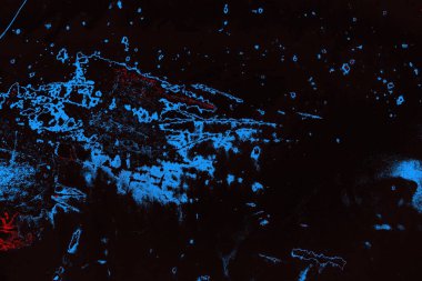 Çizik ve çatlaklarla metal doku