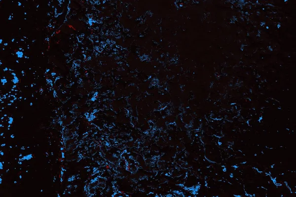 Çizik ve çatlaklarla metal doku