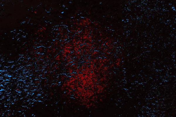 Çizik ve çatlaklarla metal doku