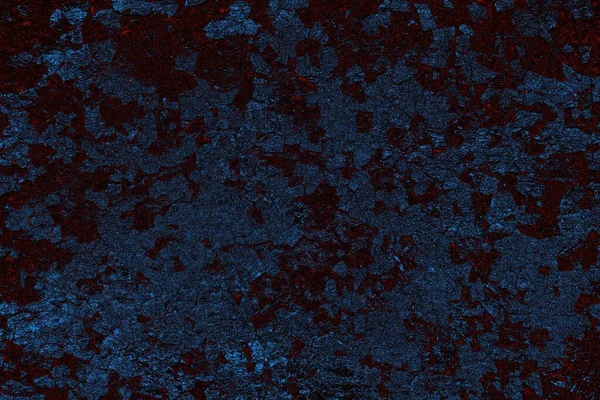 Koyu renkli ses, çatlak ve arkaplanı su sıçratan grunge duvar dokusu